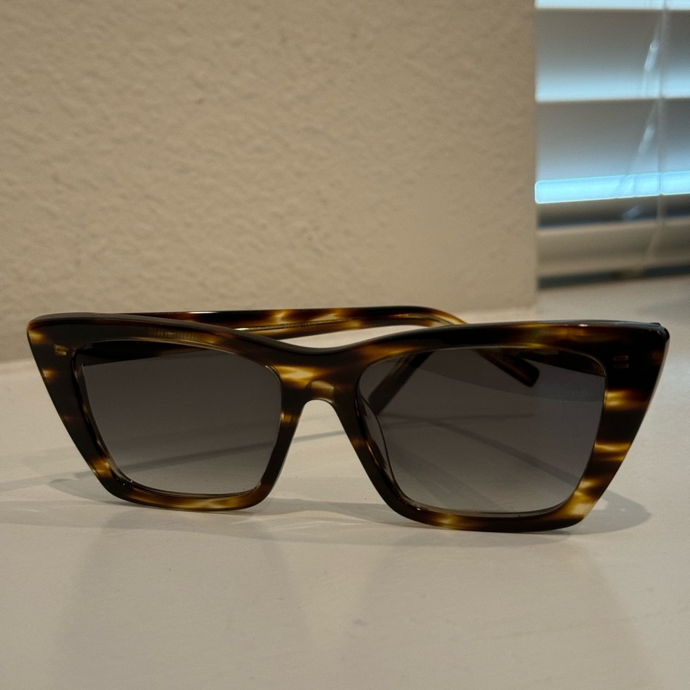 Saint Laurent Eyewear Mica cat-eye sunglasses SL 276 Mica. Tortoise Light